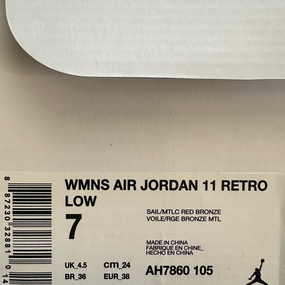 Women’s Air Jordan 11 Retro